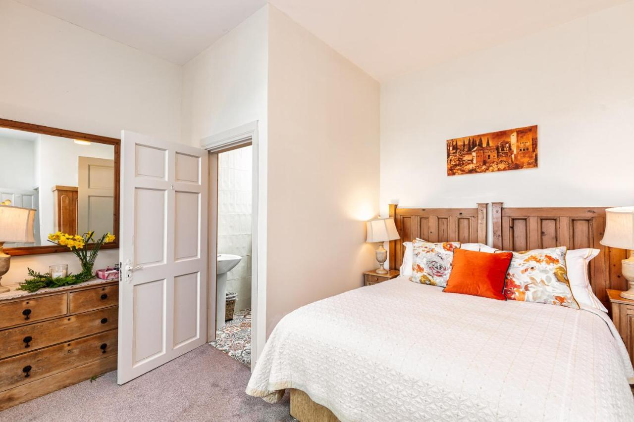 Granville House Apartments And Garden Suites Беллиферритер Экстерьер фото